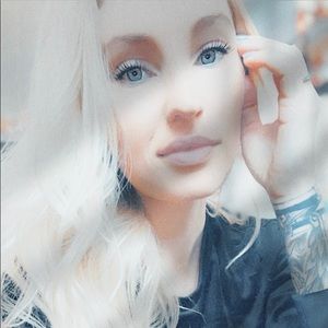 Meet your Posher, Aimee